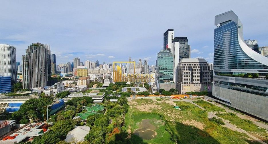 Wohnung zur Miete mit 3 Zimmer in Pathum Wan, Bangkok