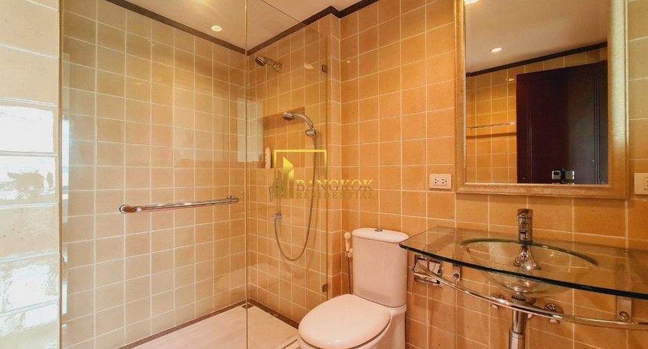 Wohnung zur Miete mit 3 Zimmer in Pathum Wan, Bangkok