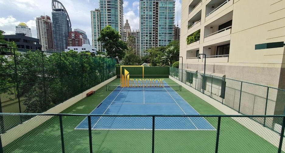 Wohnung zur Miete mit 3 Zimmer in Pathum Wan, Bangkok