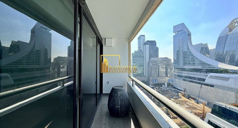 For rent 3 bedrooms condo in Pathum Wan, Bangkok