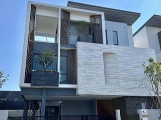 For rent 4 bedrooms house in Suan Luang, Bangkok