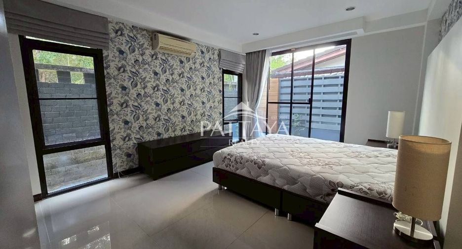 出租 3 卧室 独立屋 在 Bang Lamung, Chon Buri