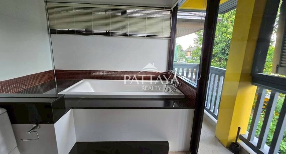 出租 3 卧室 独立屋 在 Bang Lamung, Chon Buri