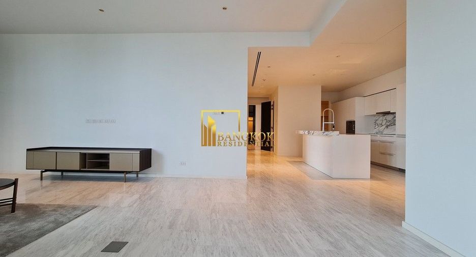 Condo en alquiler de 3 habitaciones en Bang Kho Laem, Bangkok