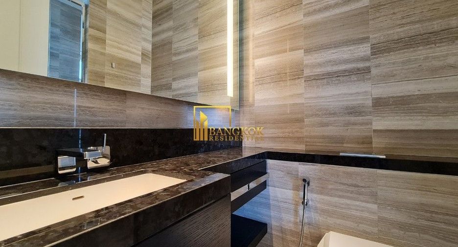 Condo en alquiler de 3 habitaciones en Bang Kho Laem, Bangkok
