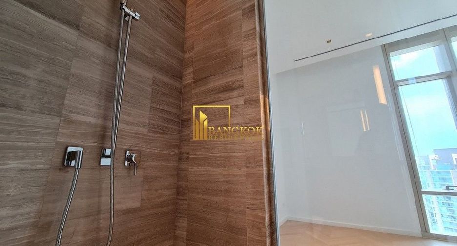 Condo en alquiler de 3 habitaciones en Bang Kho Laem, Bangkok