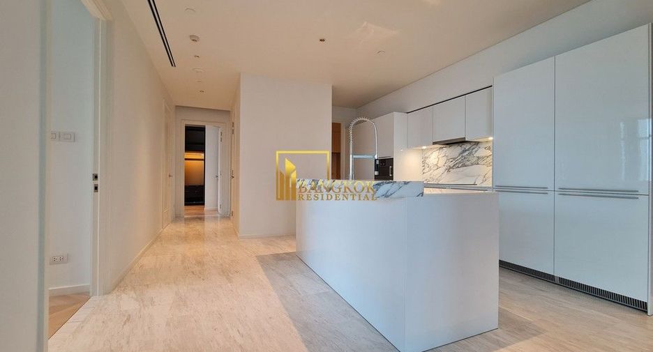 Condo en alquiler de 3 habitaciones en Bang Kho Laem, Bangkok