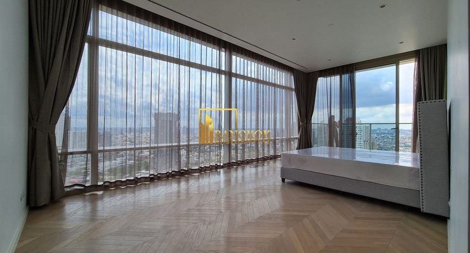 Condo en alquiler de 3 habitaciones en Bang Kho Laem, Bangkok