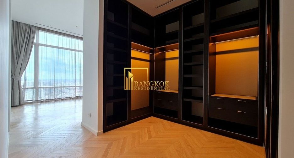 Condo en alquiler de 3 habitaciones en Bang Kho Laem, Bangkok