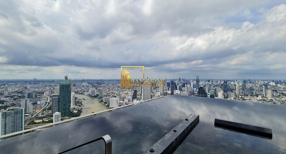 Condo en alquiler de 3 habitaciones en Bang Kho Laem, Bangkok