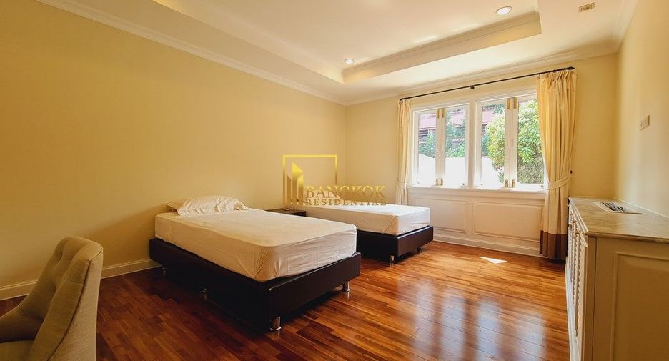 À louer 3 chambres appartement à Khlong Toei, Bangkok