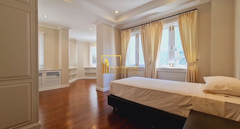 À louer 3 chambres appartement à Khlong Toei, Bangkok