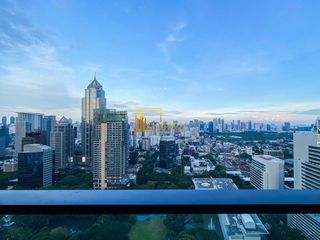 For rent 2 ベッドルーム serviced apartment in Pathum Wan, Bangkok