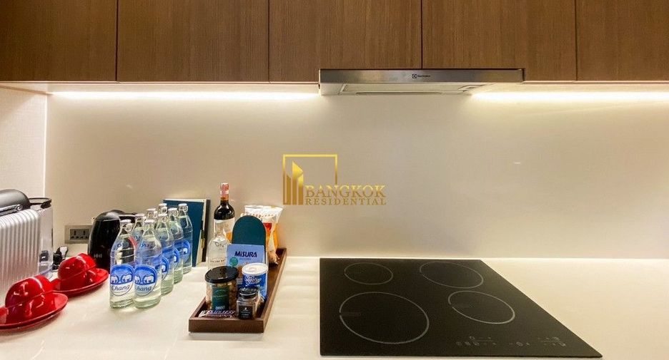 For rent 2 ベッドルーム serviced apartment in Pathum Wan, Bangkok