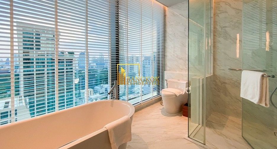 For rent 2 ベッドルーム serviced apartment in Pathum Wan, Bangkok
