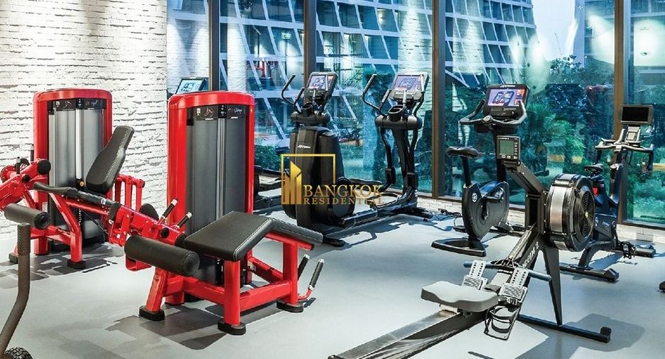 For rent 2 ベッドルーム serviced apartment in Pathum Wan, Bangkok