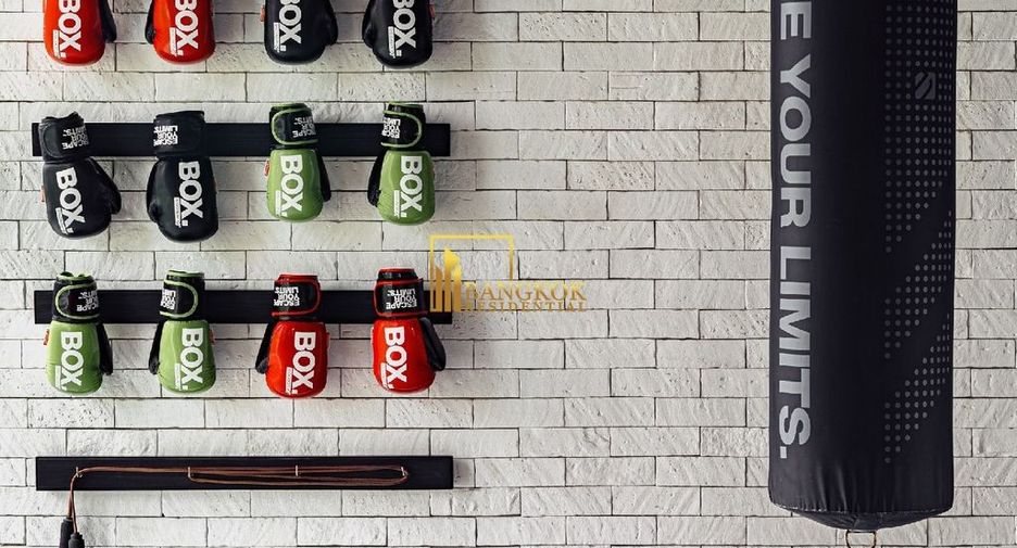 For rent 2 ベッドルーム serviced apartment in Pathum Wan, Bangkok