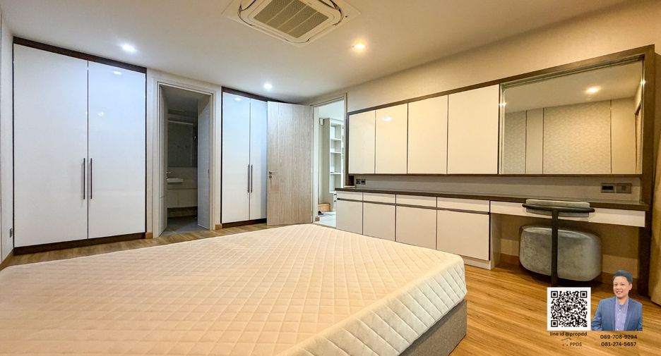 Продажа 5 спальни дом в Хуаи Кхщанг, Бангкок