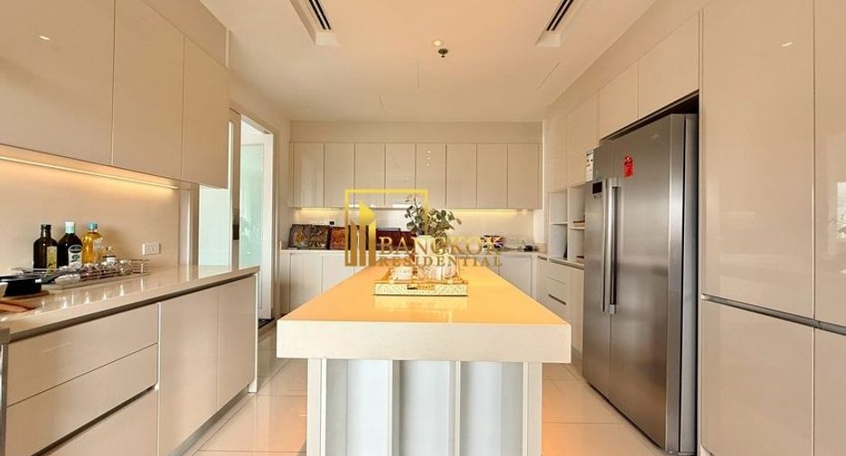 Apartamento en alquiler de 4 habitaciones en Sathon, Bangkok