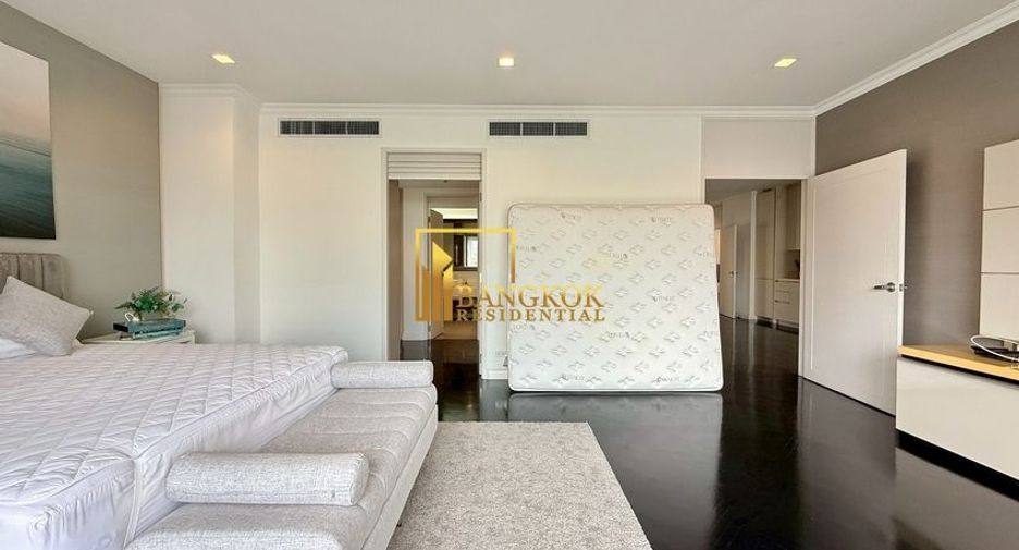 Apartamento en alquiler de 4 habitaciones en Sathon, Bangkok