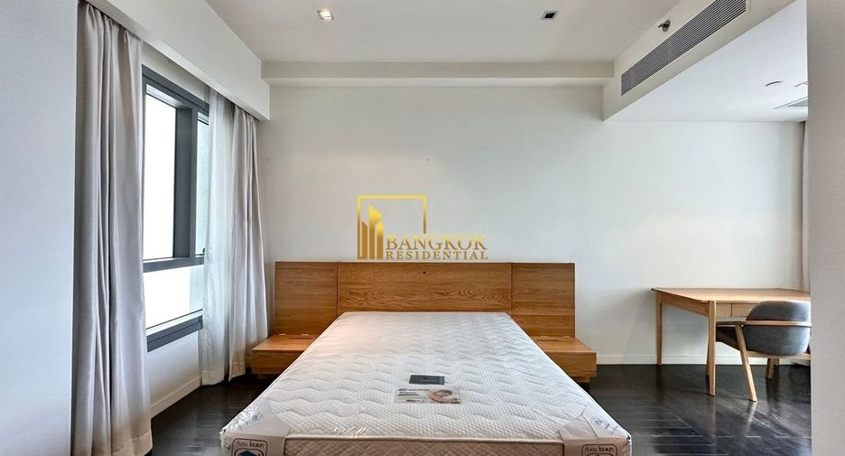 For rent and for sale 4 bedrooms condo in Yan Nawa, Bangkok