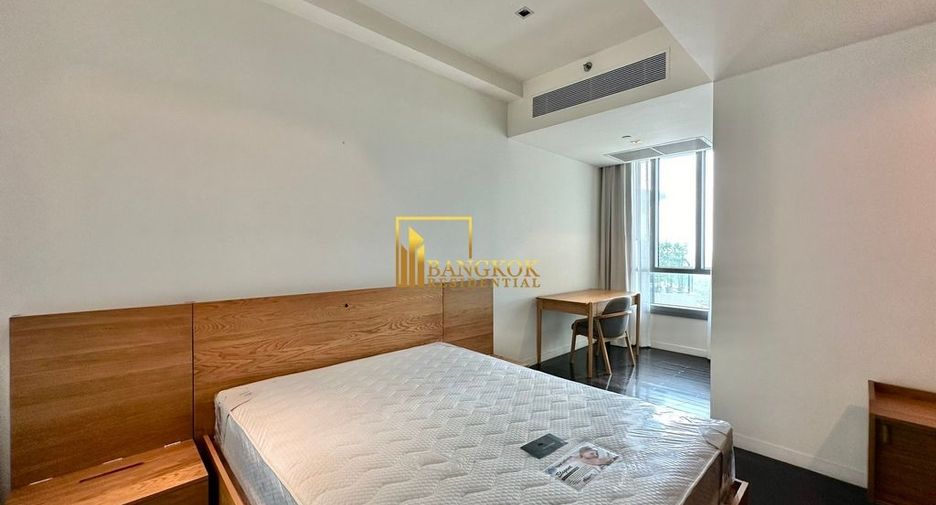 For rent and for sale 4 bedrooms condo in Yan Nawa, Bangkok