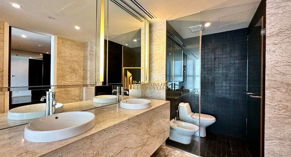 For rent and for sale 4 bedrooms condo in Yan Nawa, Bangkok