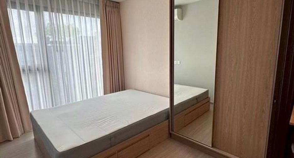 For sale 1 bed condo in Phra Khanong, Bangkok