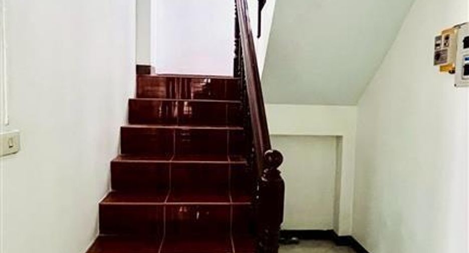出租 和 出售 4 卧室 独立屋 在 Khlong Sam Wa, 曼谷