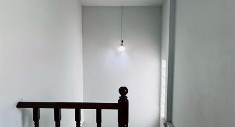 出租 和 出售 4 卧室 独立屋 在 Khlong Sam Wa, 曼谷
