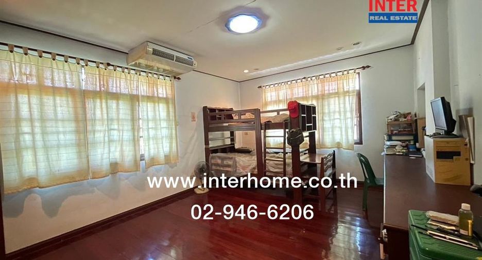 For sale 4 bedrooms house in Pak Kret, Nonthaburi