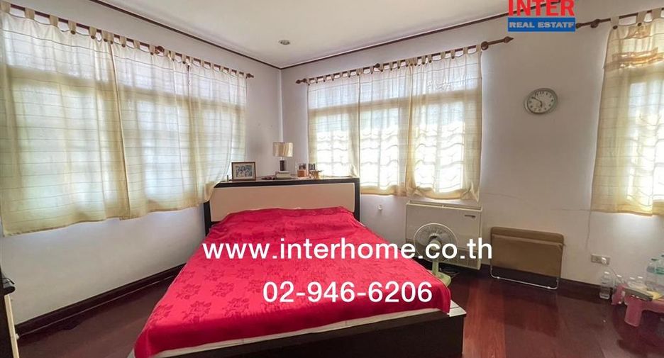 For sale 4 bedrooms house in Pak Kret, Nonthaburi