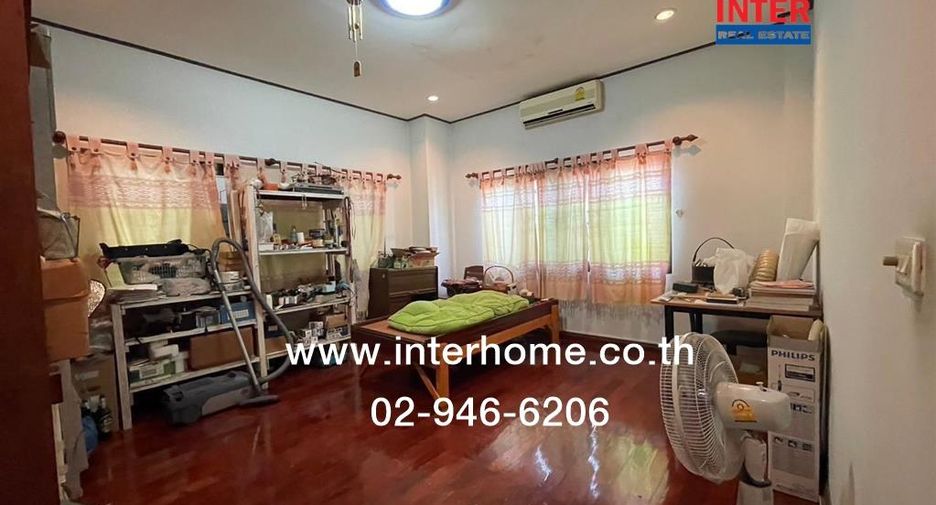For sale 4 bedrooms house in Pak Kret, Nonthaburi