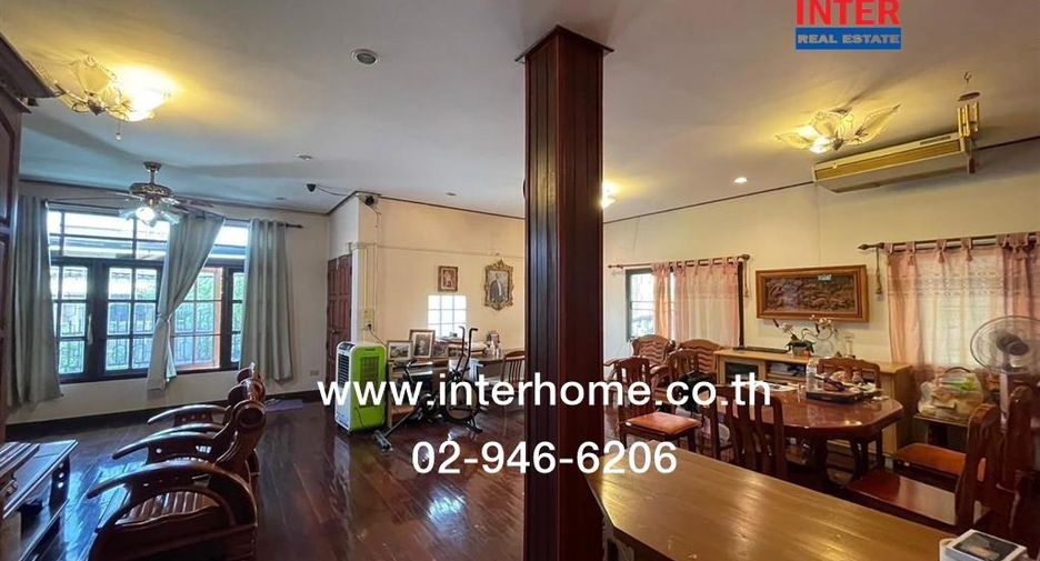 For sale 4 bedrooms house in Pak Kret, Nonthaburi