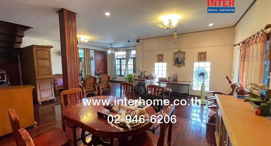 For sale 4 bedrooms house in Pak Kret, Nonthaburi