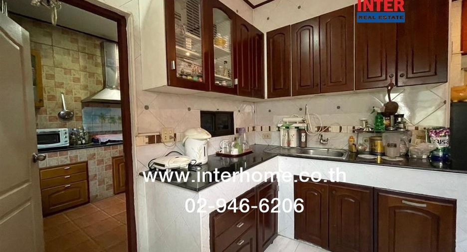 For sale 4 bedrooms house in Pak Kret, Nonthaburi