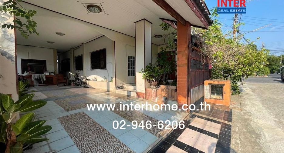 For sale 4 bedrooms house in Pak Kret, Nonthaburi