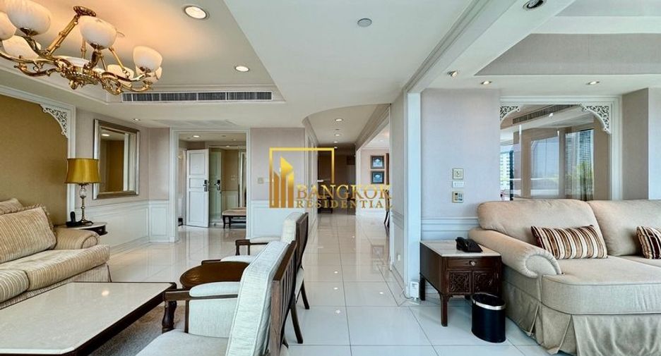 Apartamento con servicios en alquiler de 4 habitaciones en Watthana, Bangkok