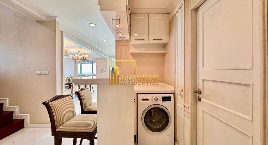 Apartamento con servicios en alquiler de 4 habitaciones en Watthana, Bangkok