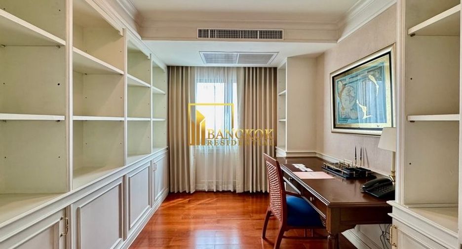 Apartamento con servicios en alquiler de 4 habitaciones en Watthana, Bangkok