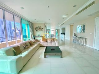 Condo en alquiler de 4 habitaciones en Watthana, Bangkok