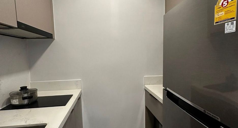 Condo en venta de 1 habitaciones en Huai Khwang, Bangkok
