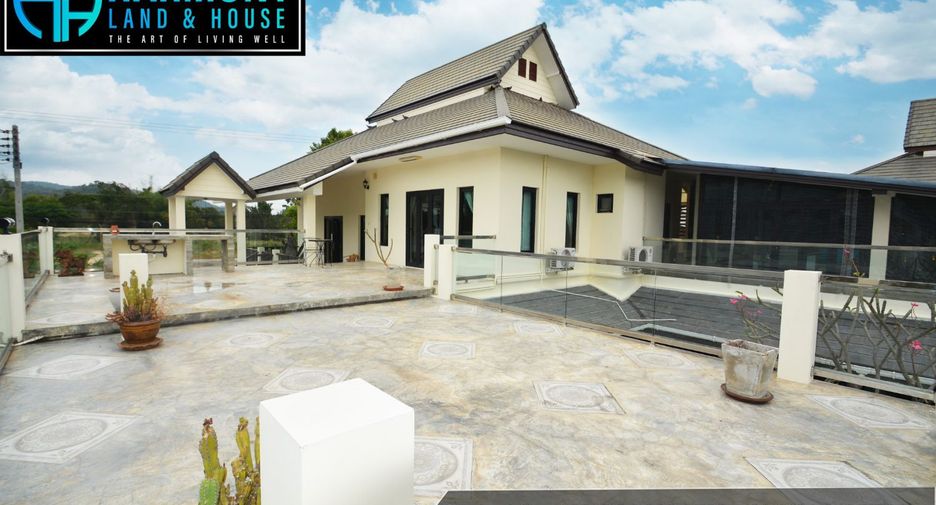 For rent 6 bedrooms house in Hua Hin, Prachuap Khiri Khan