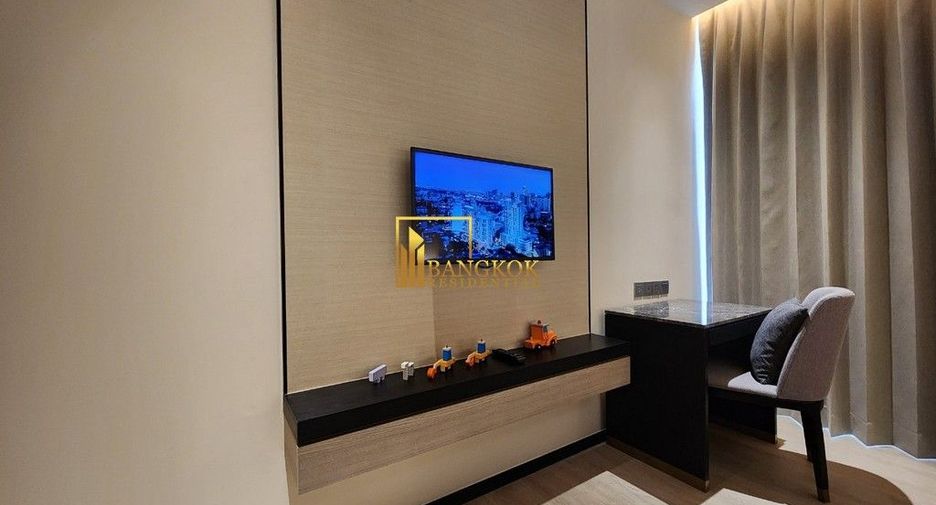 À louer 3 chambres appartement avec services à Khlong Toei, Bangkok