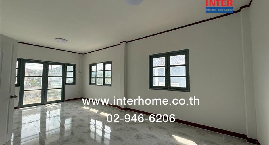 For sale 4 bedrooms house in Lat Krabang, Bangkok