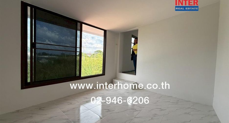 For sale 4 bedrooms house in Lat Krabang, Bangkok