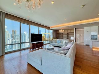 For rent 4 bedrooms condo in Pathum Wan, Bangkok