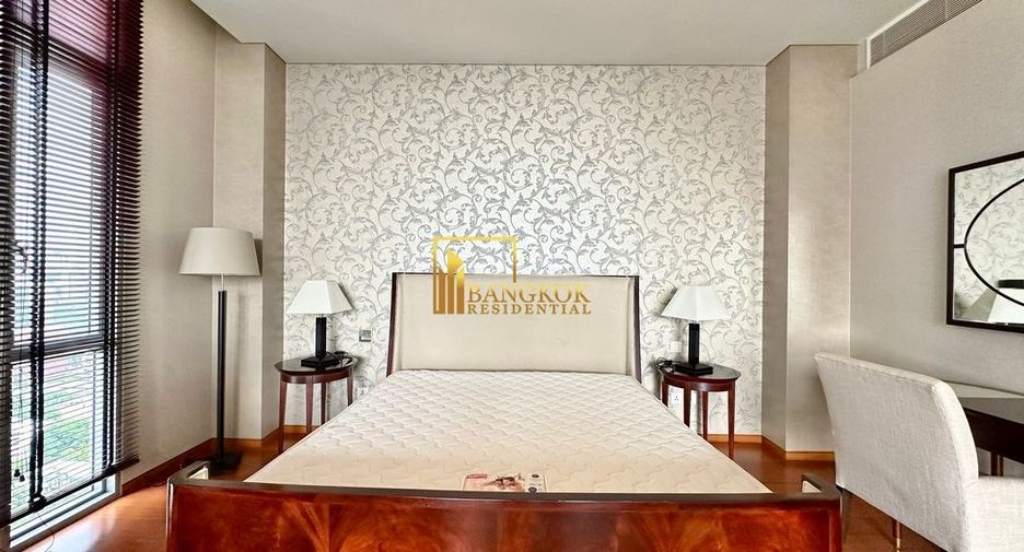 For rent and for sale 3 bedrooms condo in Sathon, Bangkok