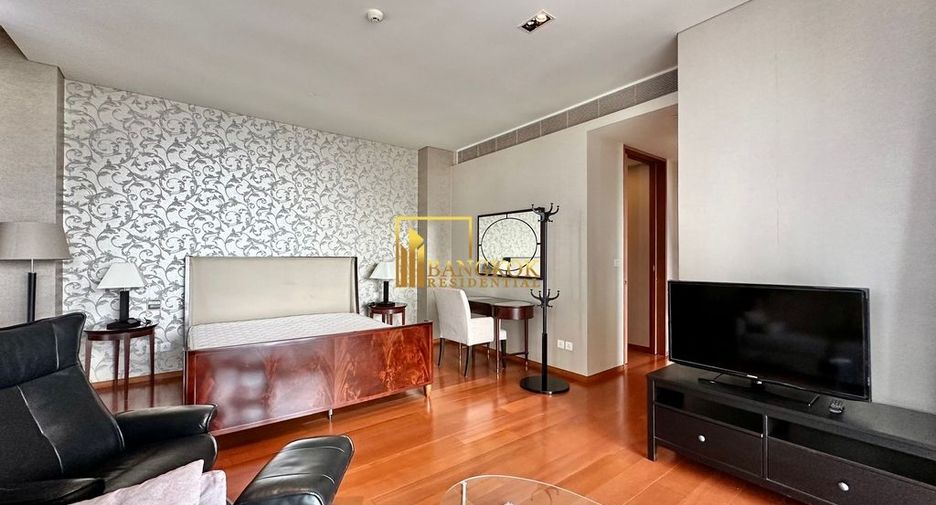 For rent and for sale 3 bedrooms condo in Sathon, Bangkok