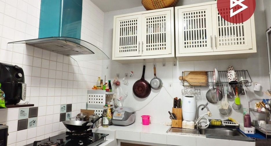 Casa en venta de 3 habitaciones en Khlong Sam Wa, Bangkok